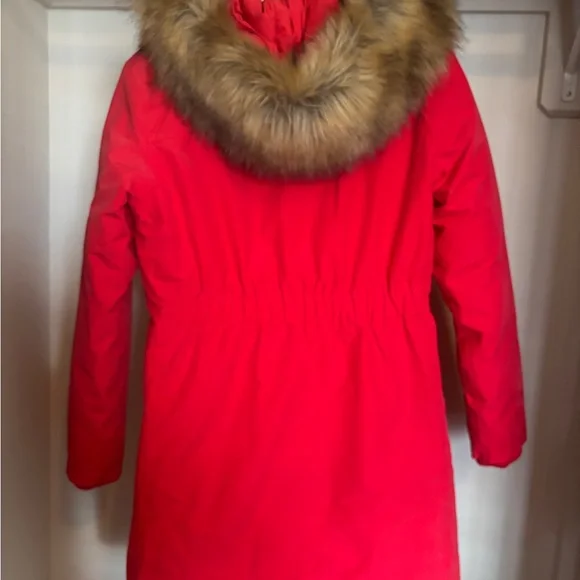 The North Face Red Parka - Picture 2 of 3